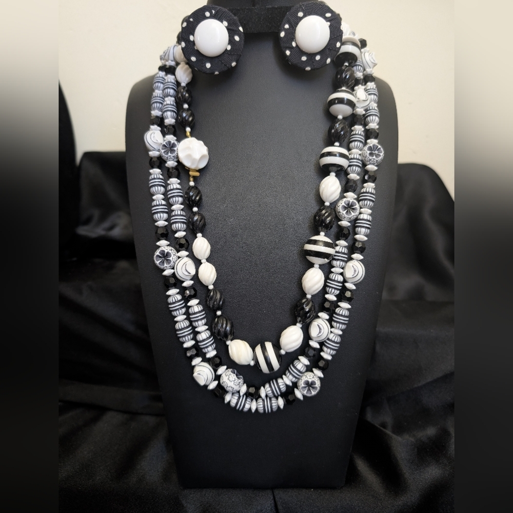 #16. Vintage W. Austria Patterned Beads Necklaces & Vintsge Earrings